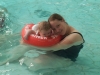 met-mama-zwemmen